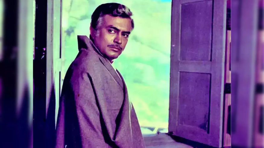 Sanjeev Kumar as Thakur Baldev Singh in Sholay (1975)