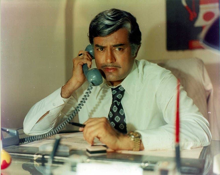 sanjeev kumar as jk in aandhi on a telephone