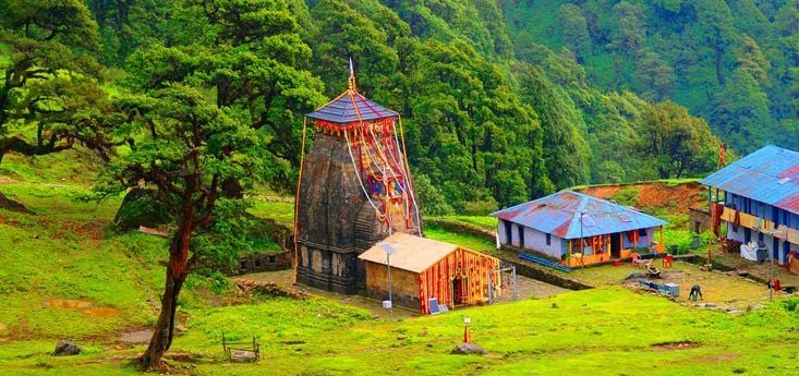 Madhyamaheshwar Temple in Rudraprayag, Uttarakhand