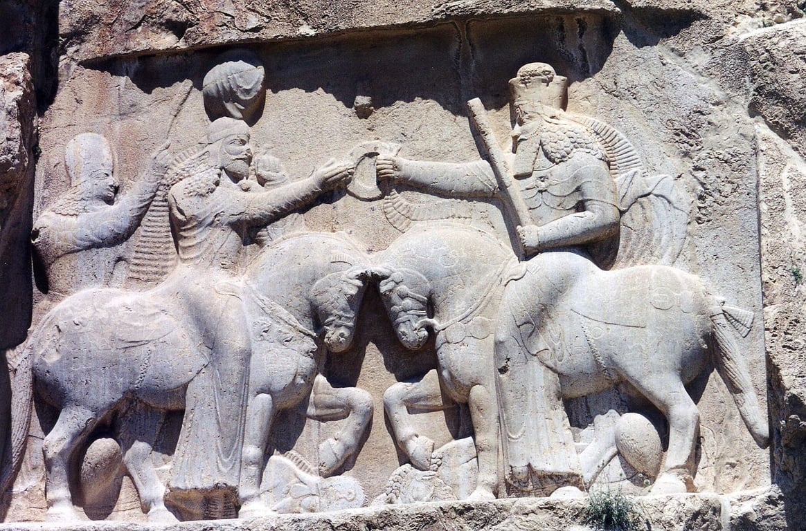 Manifestations of Royal power in Iranian tradition