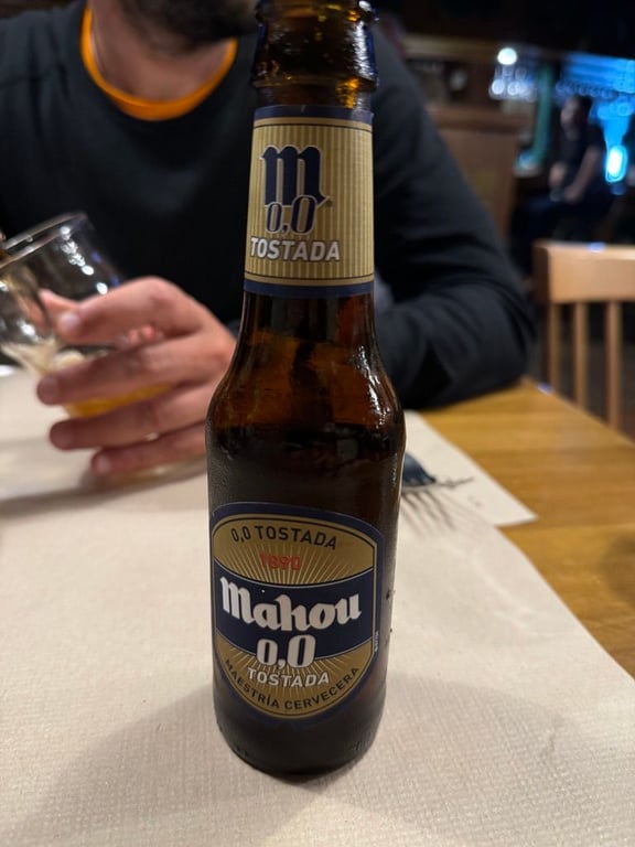 Mahou 有這種無酒精的啤酒，可以嚐個味道