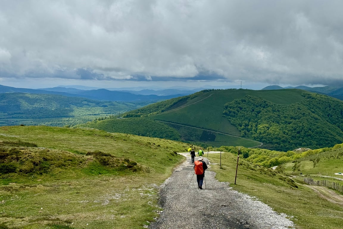 At around 3km to the Roncesvalles