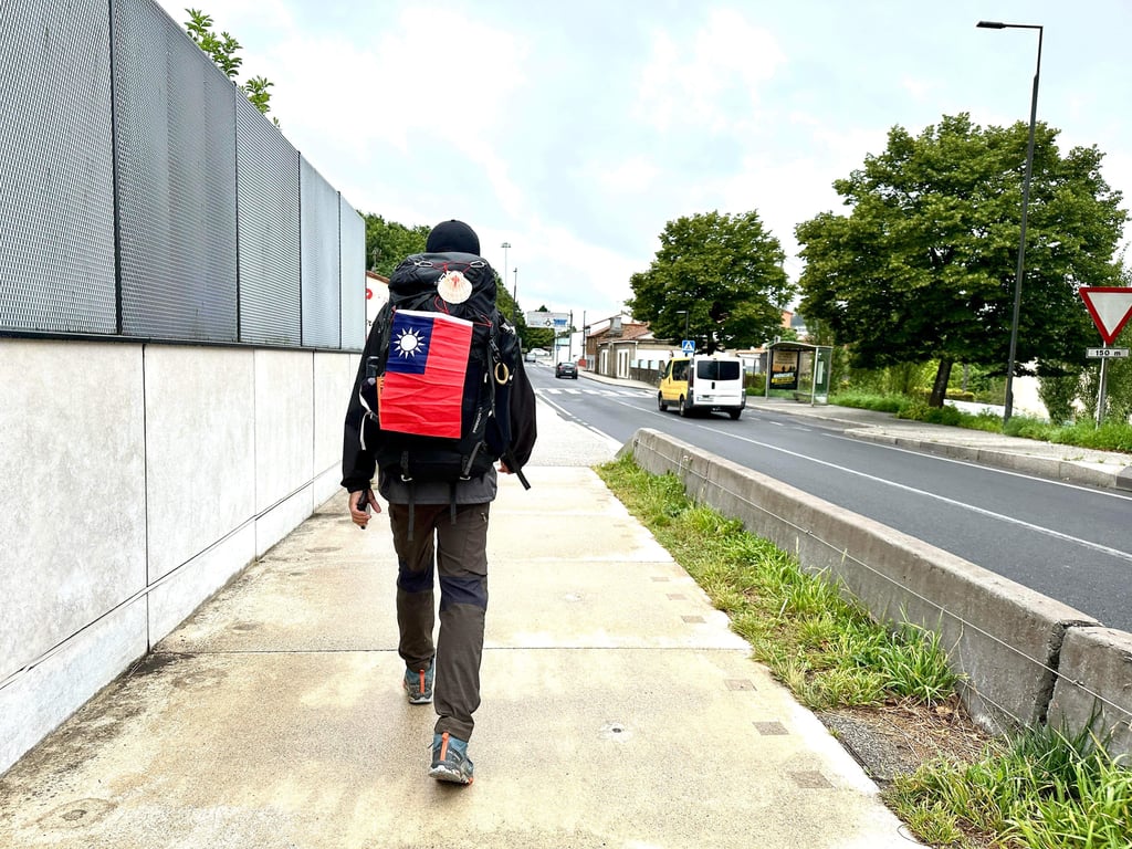 The last day. Very close to the city center of Santiago de Compostela.