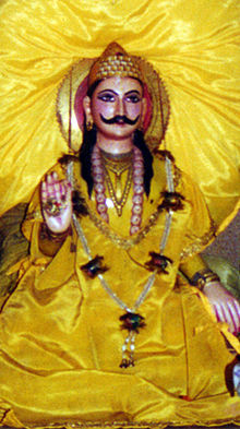 女性成道，雕像還是硬要加上鬍子？