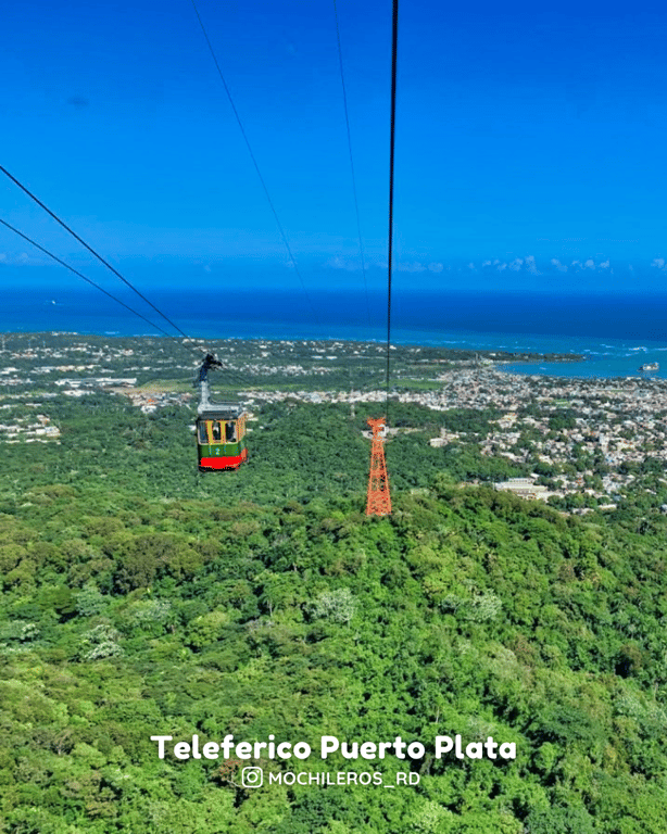 Teleférico + Playa Cofresí - Privado