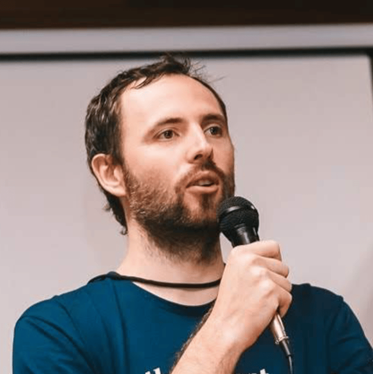 Andrés - Director of Growth