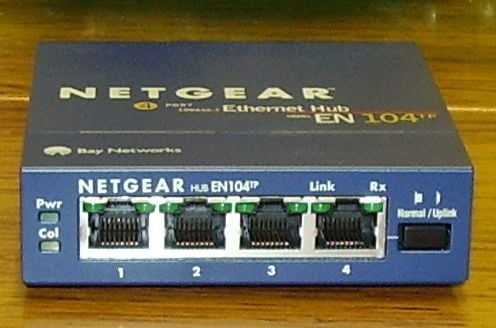 4_port_netgear_ethernet_hub.jpg