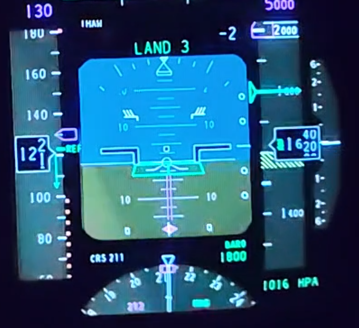 B747-400 BCF (GW 187.2t) - Touchdown. Ref: +8.43
