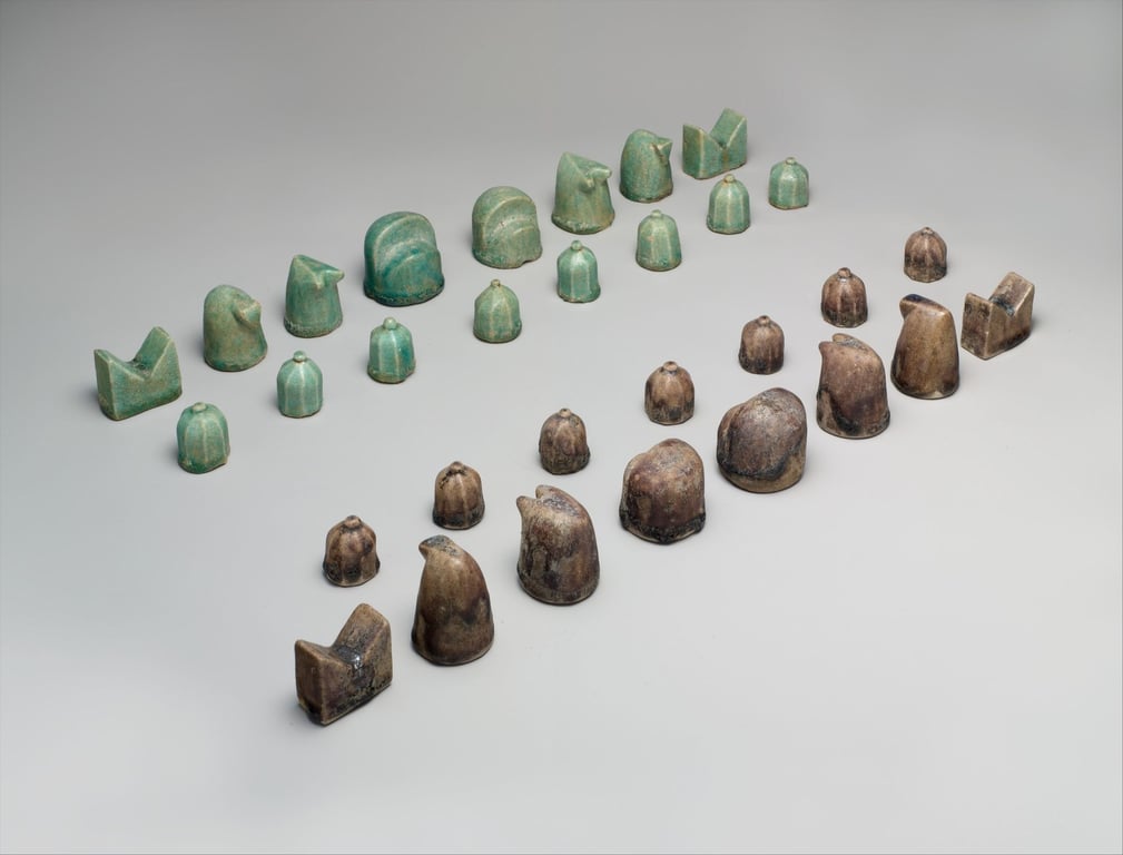vizārišn ī catrang ud nihišn ī nēvardašēr | Explanation of chess and disposition of backgammon (VC)