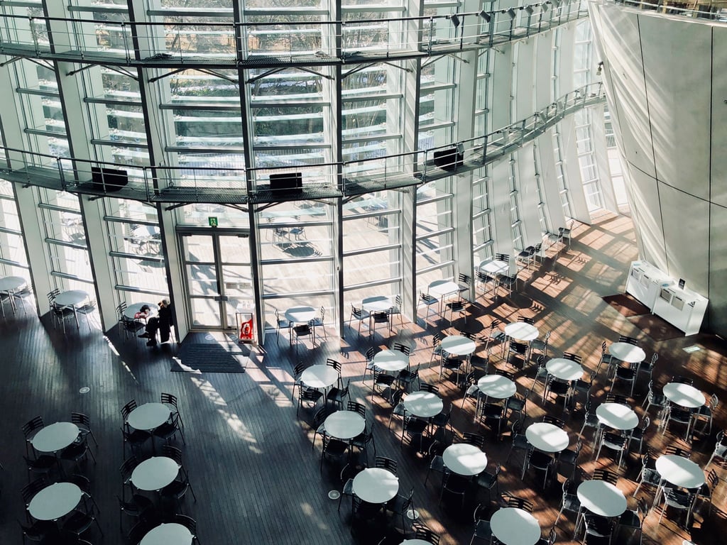 東京國立新美術館