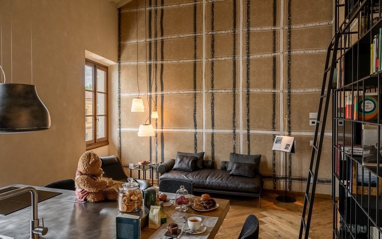 1BD - 1881 Oltrarno “Library” - 3rd floor