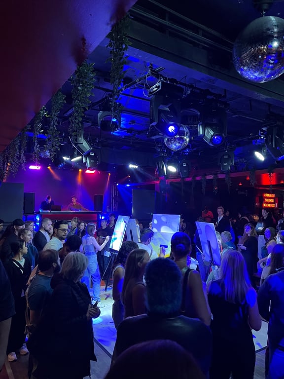 Crowd at Art Battle