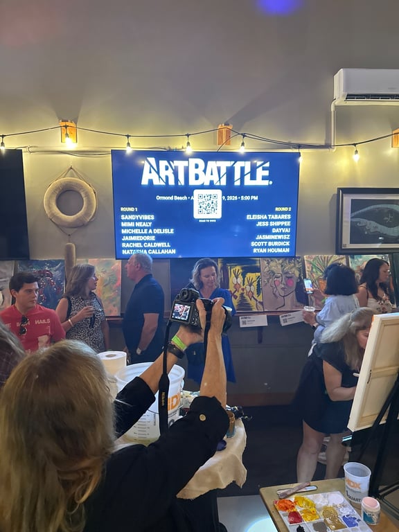 Crowd at Art Battle