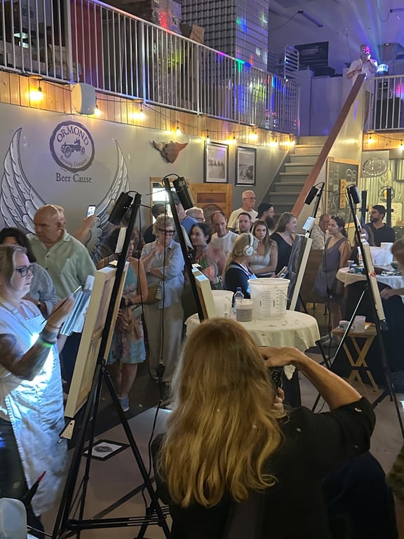 Crowd at Art Battle