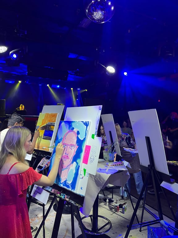 Crowd at Art Battle