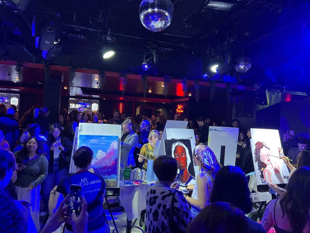 Crowd at Art Battle