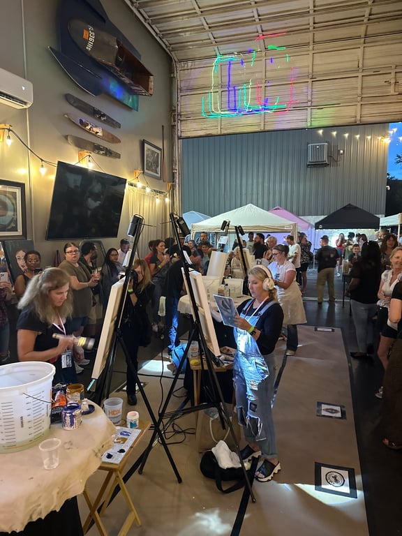 Crowd at Art Battle
