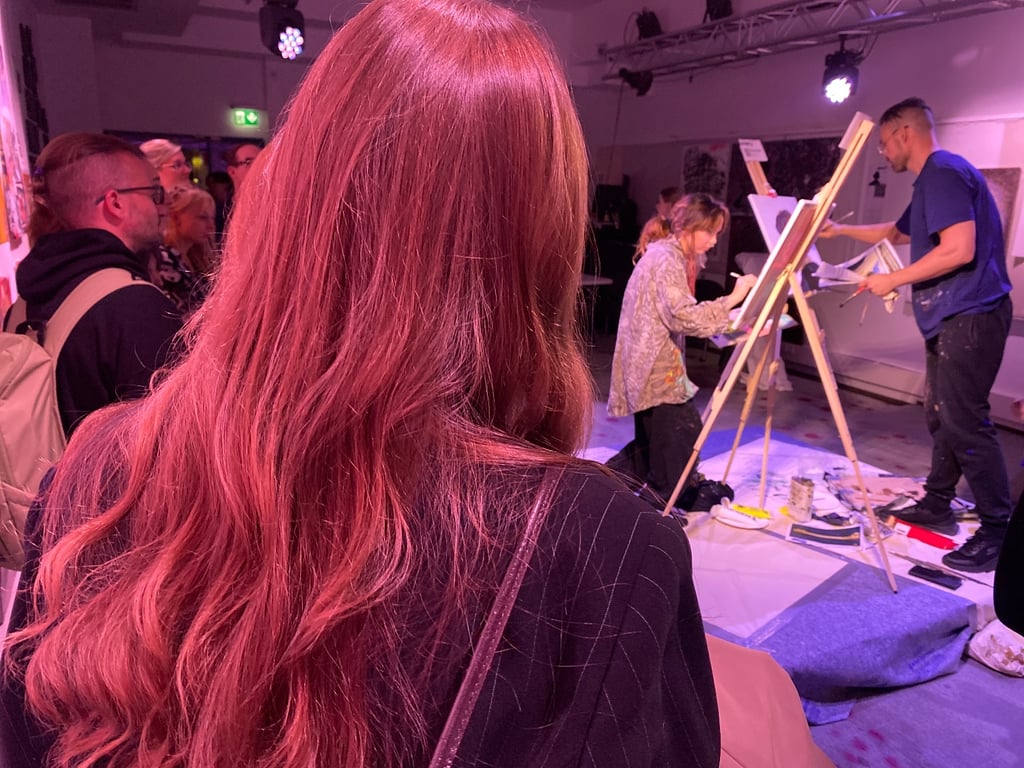 Crowd at Art Battle
