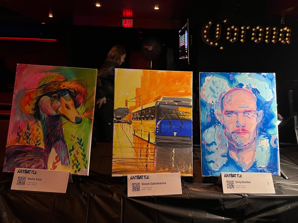 Crowd at Art Battle