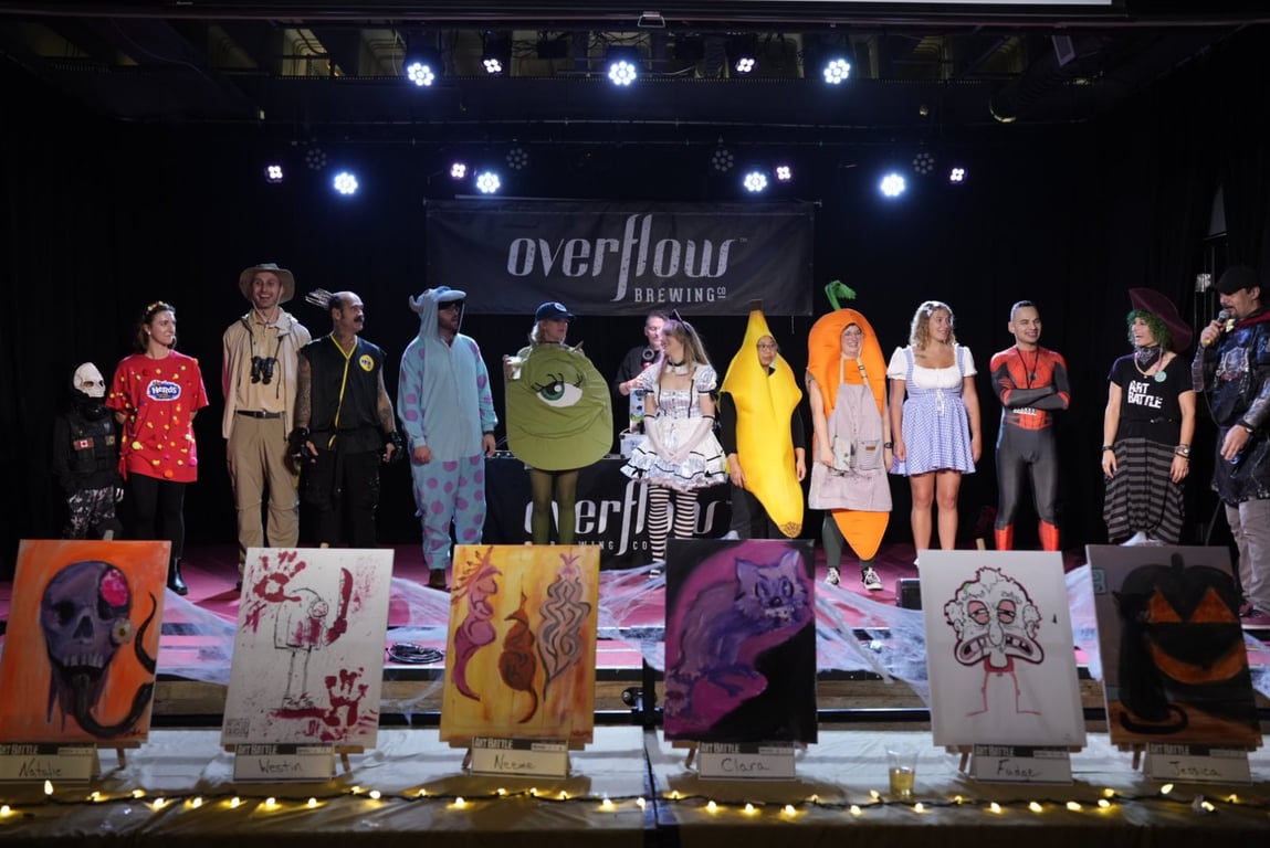 Crowd at Art Battle