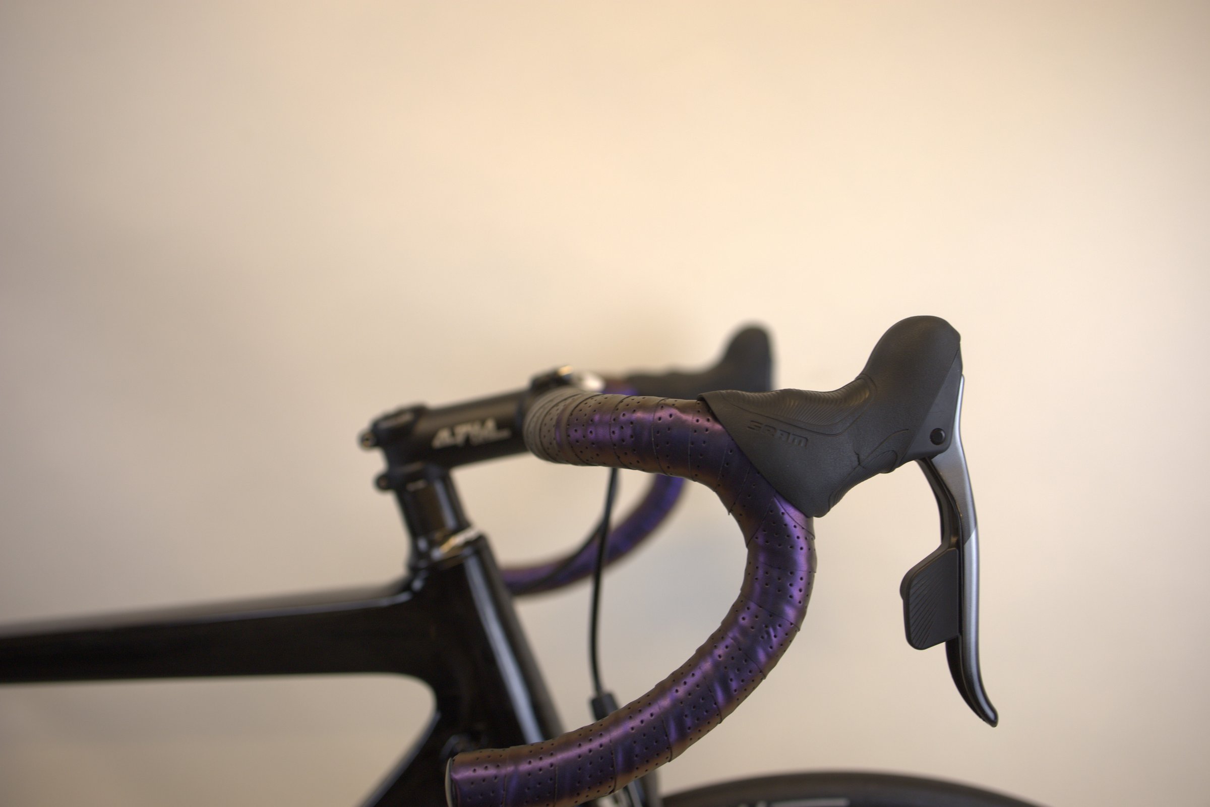 Alpha Ultimate SL AXS