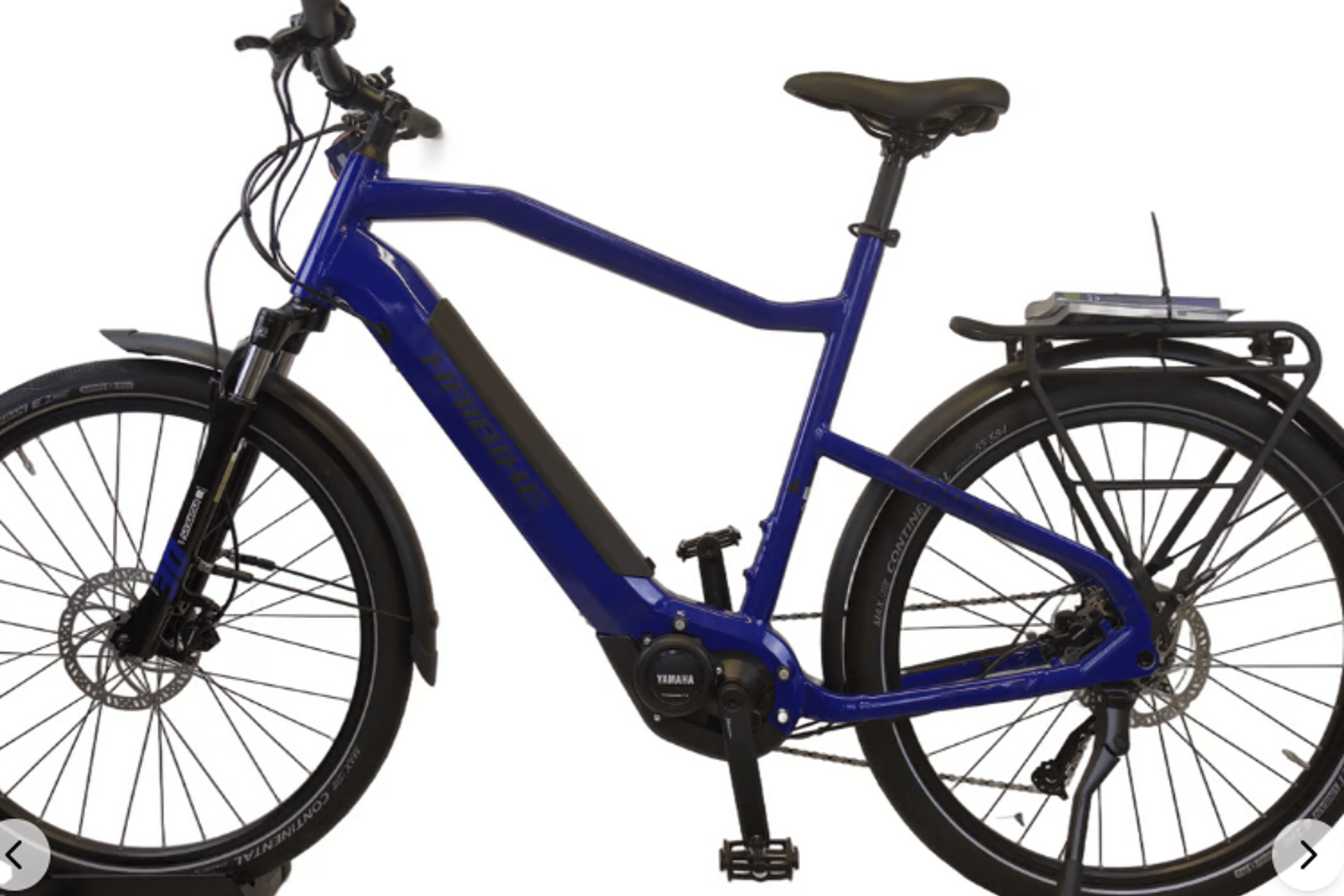Blå Haibike Trekking 4 sett fra siden med bagasjebærer.
