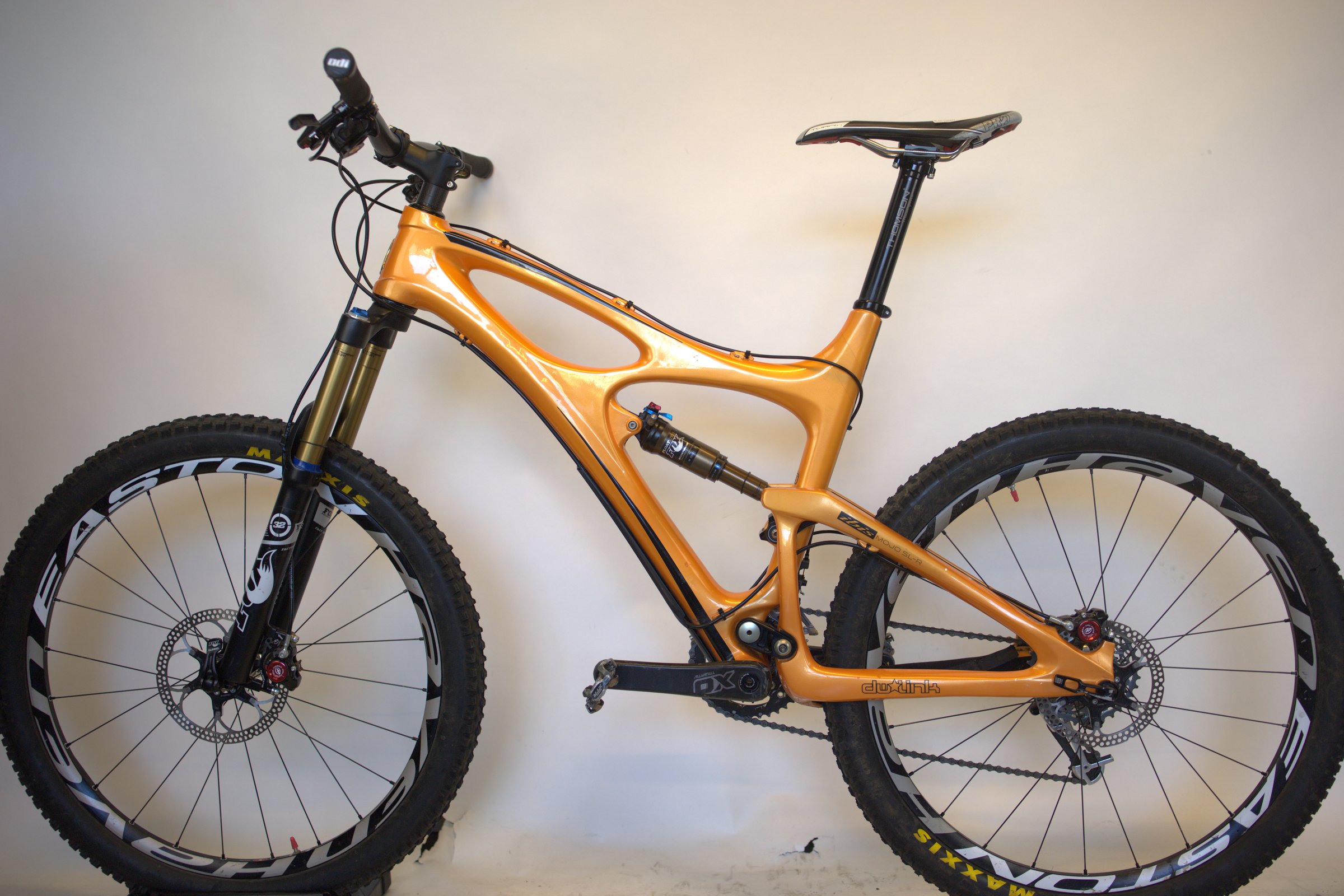 IBIS Mojo SL-R : Legendarisk stisykkel fra Ibis — lett, rask og utrolig responsiv.