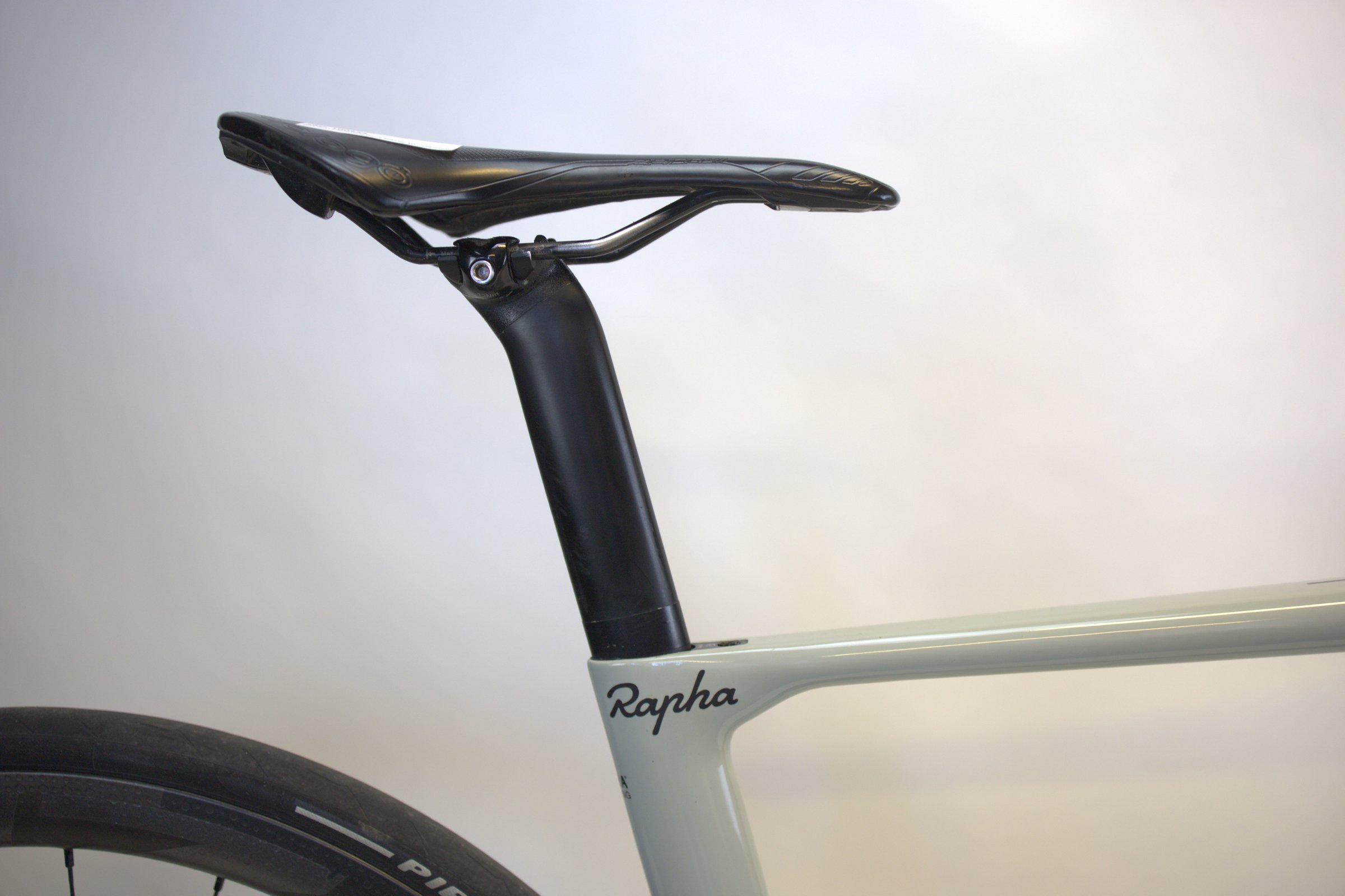 Fara r F/Road Performance Red eTap AXS (oppgradert)