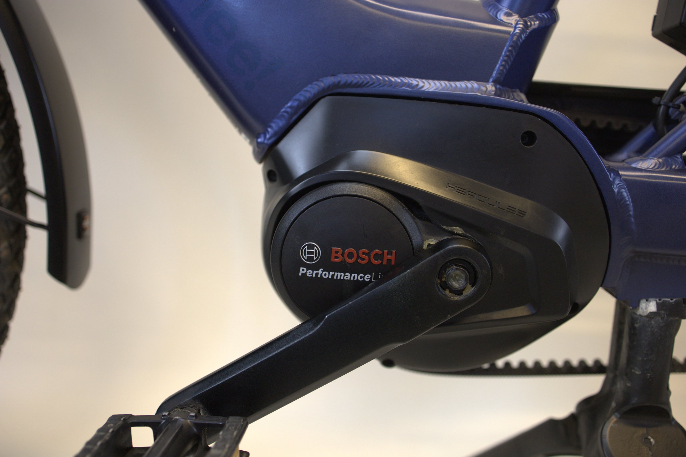 HERCULES ROB FAMILY (3267 km) med barnesete, vinterdekk, kurv og fothviler