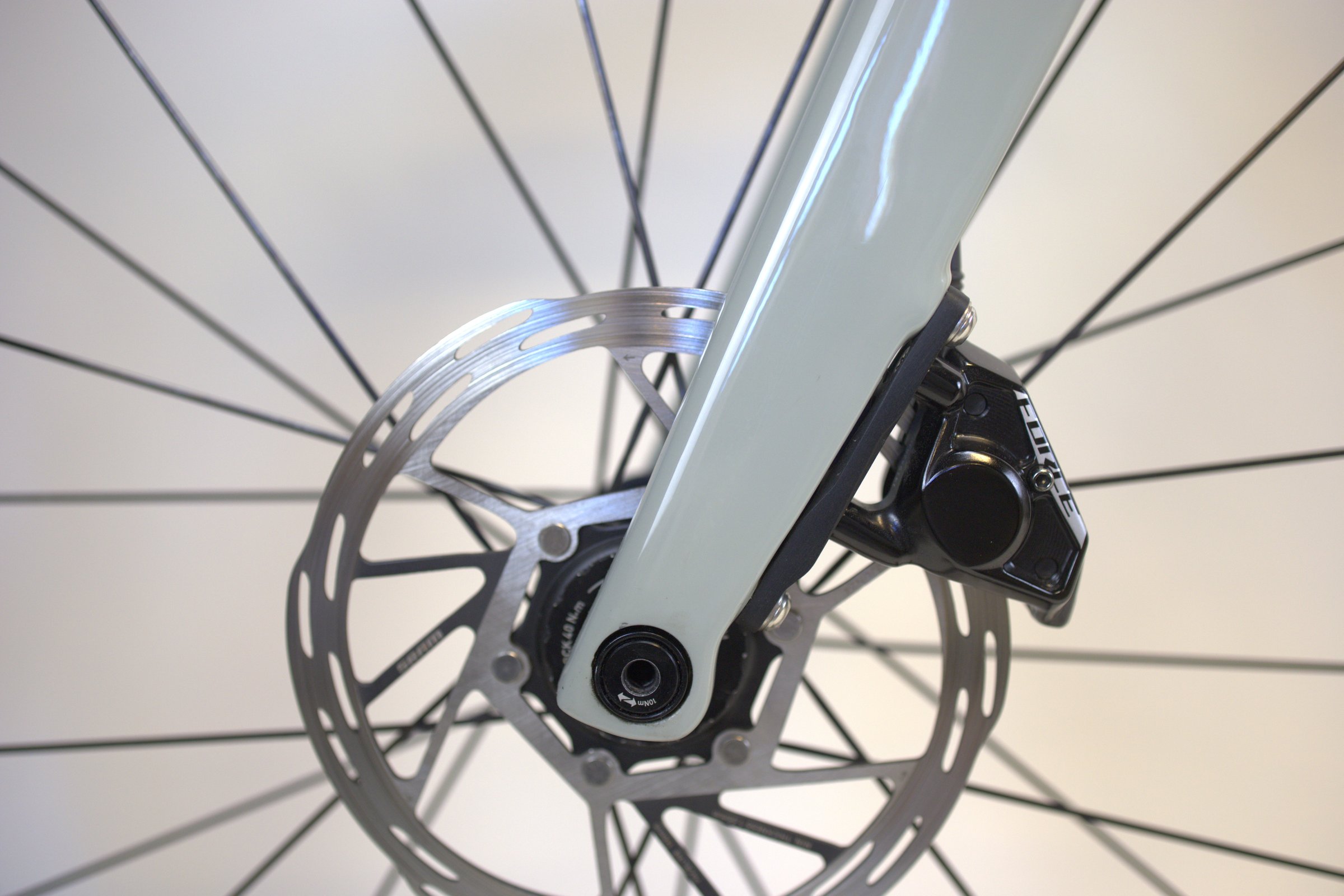 Fara r F/Road Performance Red eTap AXS (oppgradert)