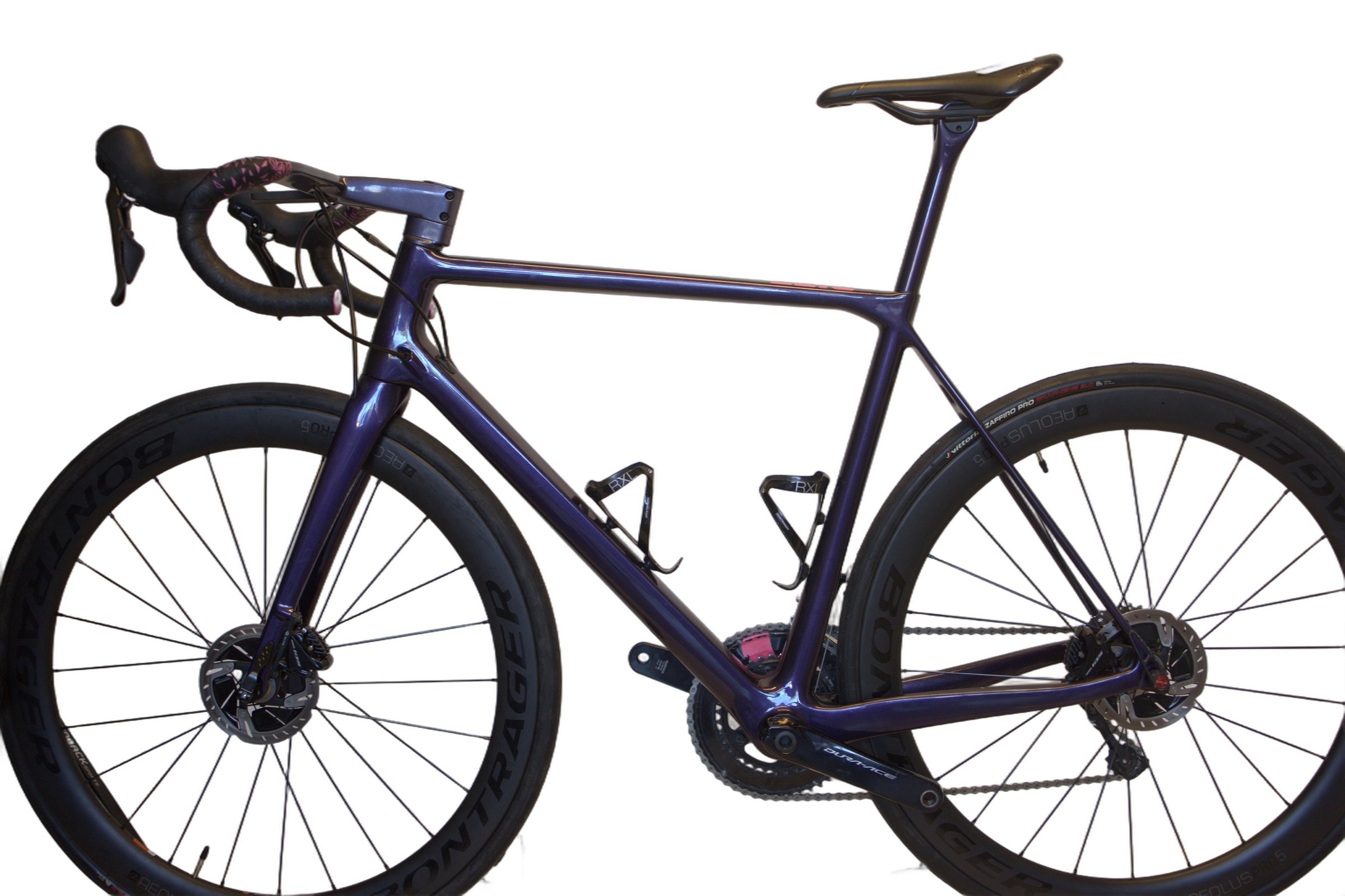 NoName karbonramme med Bontrager hjulsett og shimano gir og skivebremser