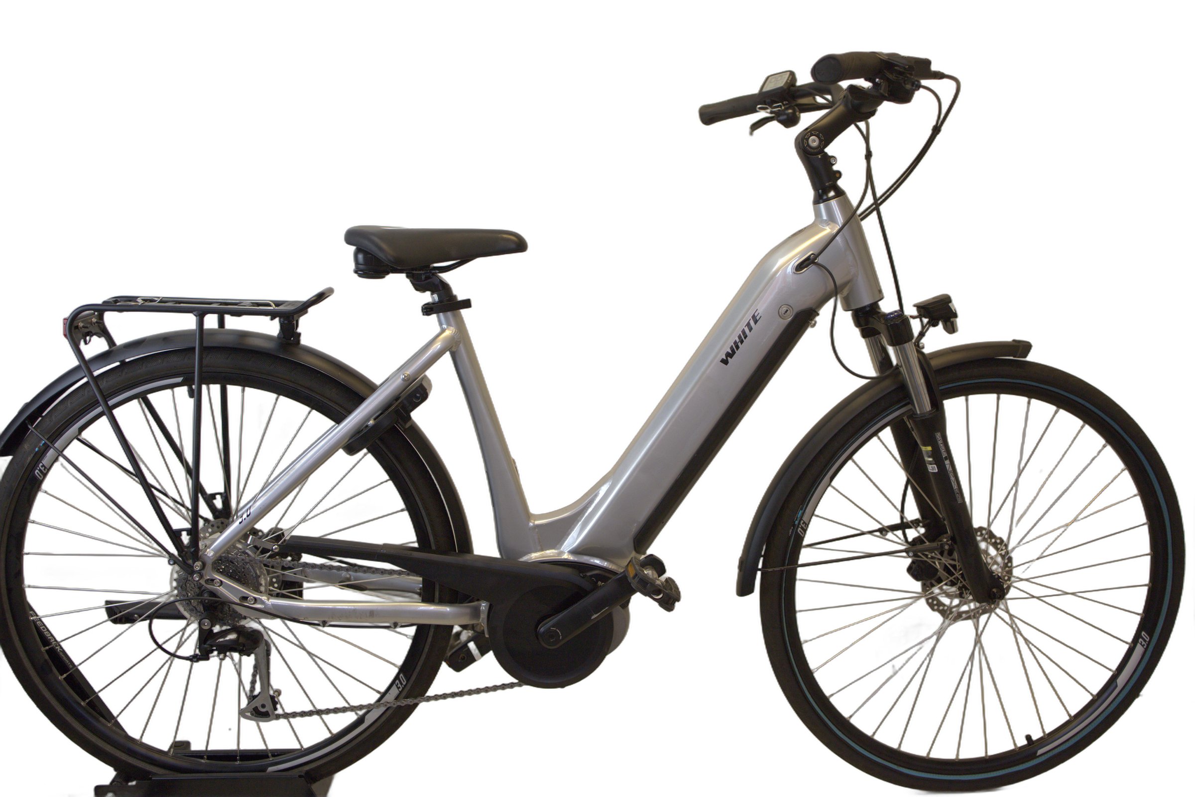 White E-Trekking 3.0 Bosch A+ 500 23