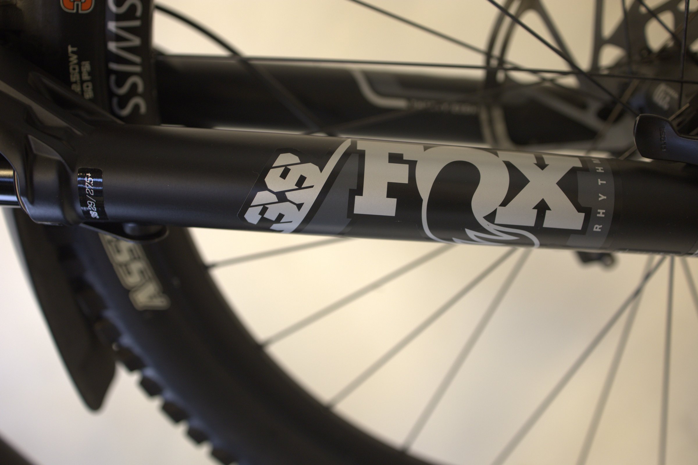 Canyon Strive:ON CFR Underdog