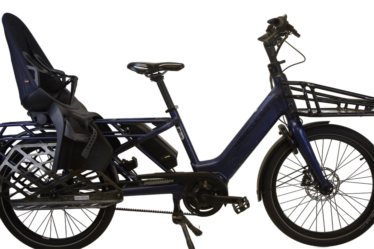 HERCULES ROB FAMILY (2939 km) med barnesete, vinterdekk, kurv og fothviler