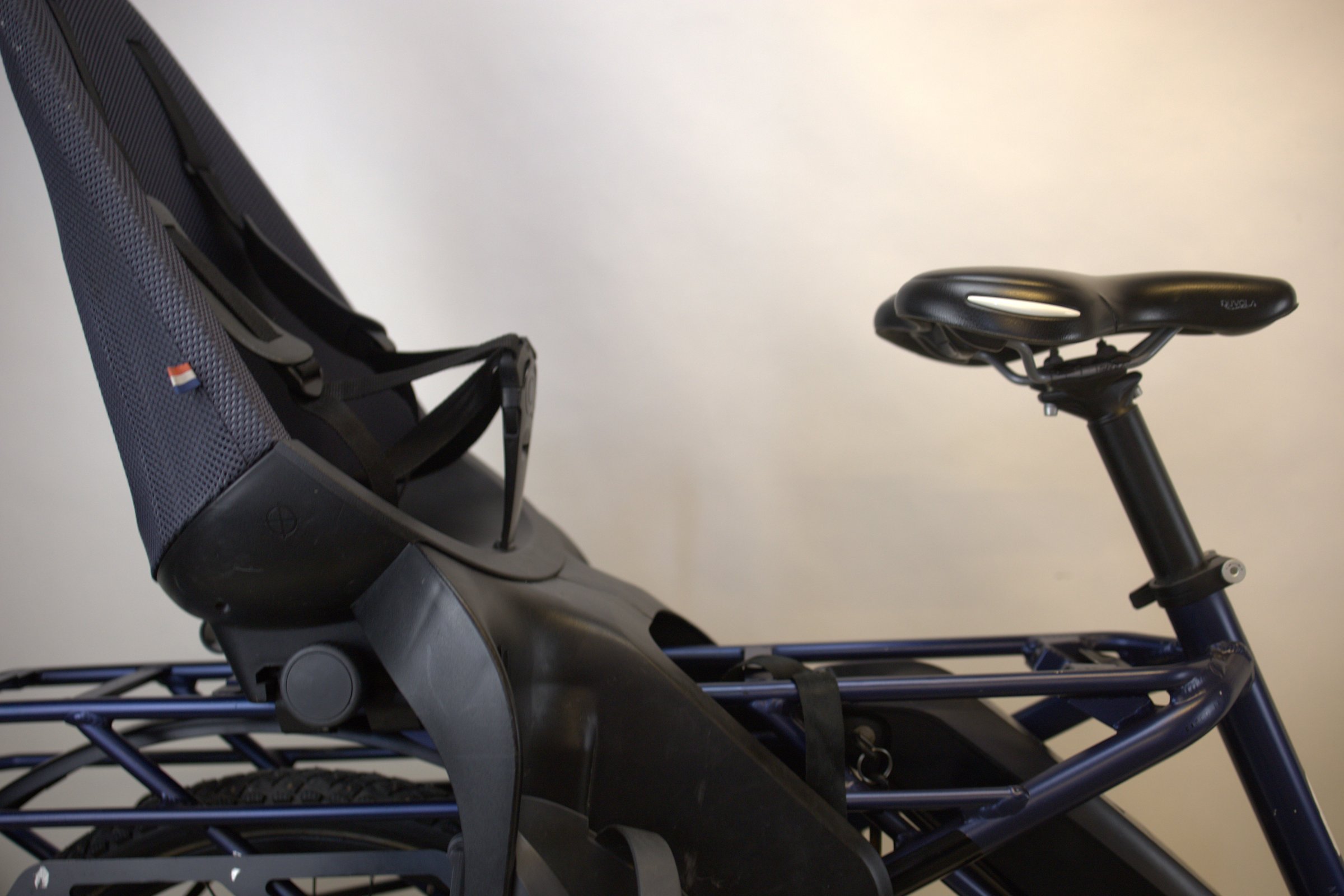 HERCULES ROB FAMILY (3267 km) med barnesete, vinterdekk, kurv og fothviler