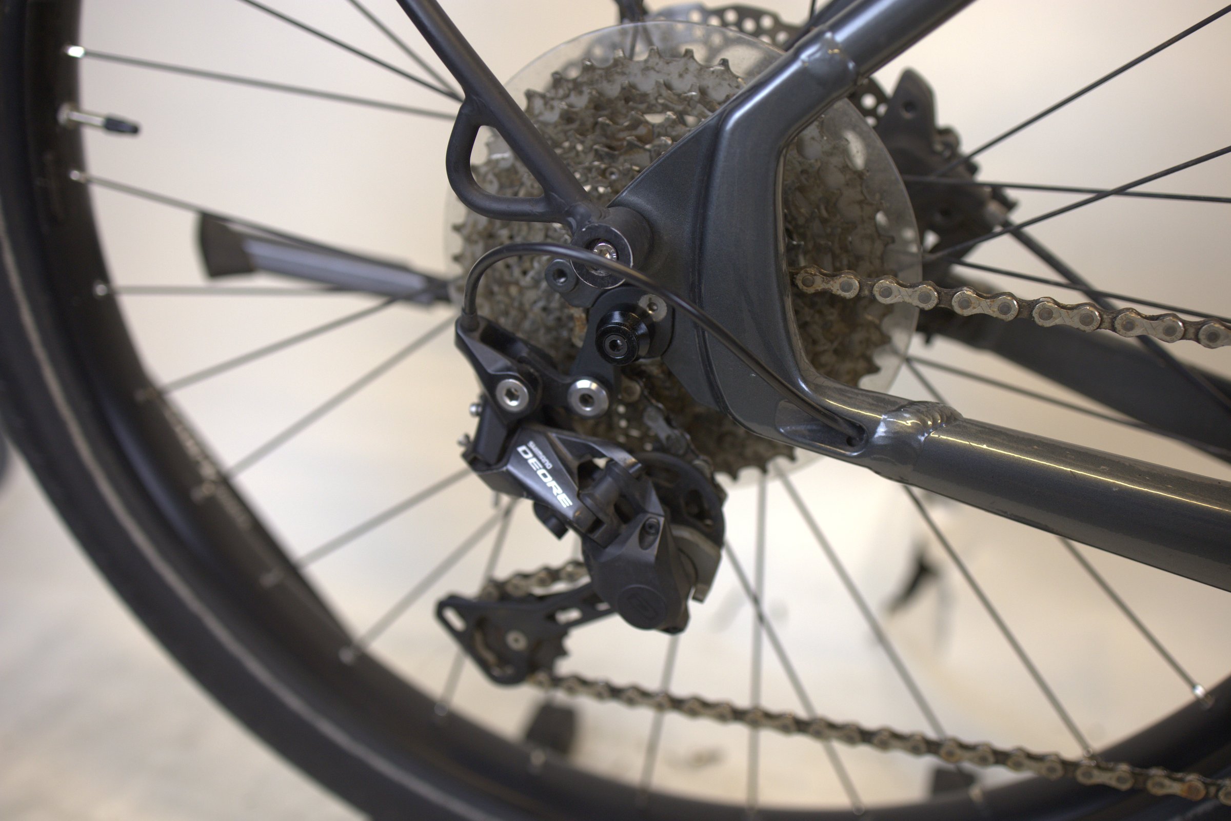 Trek Allant+ 8 Stagger