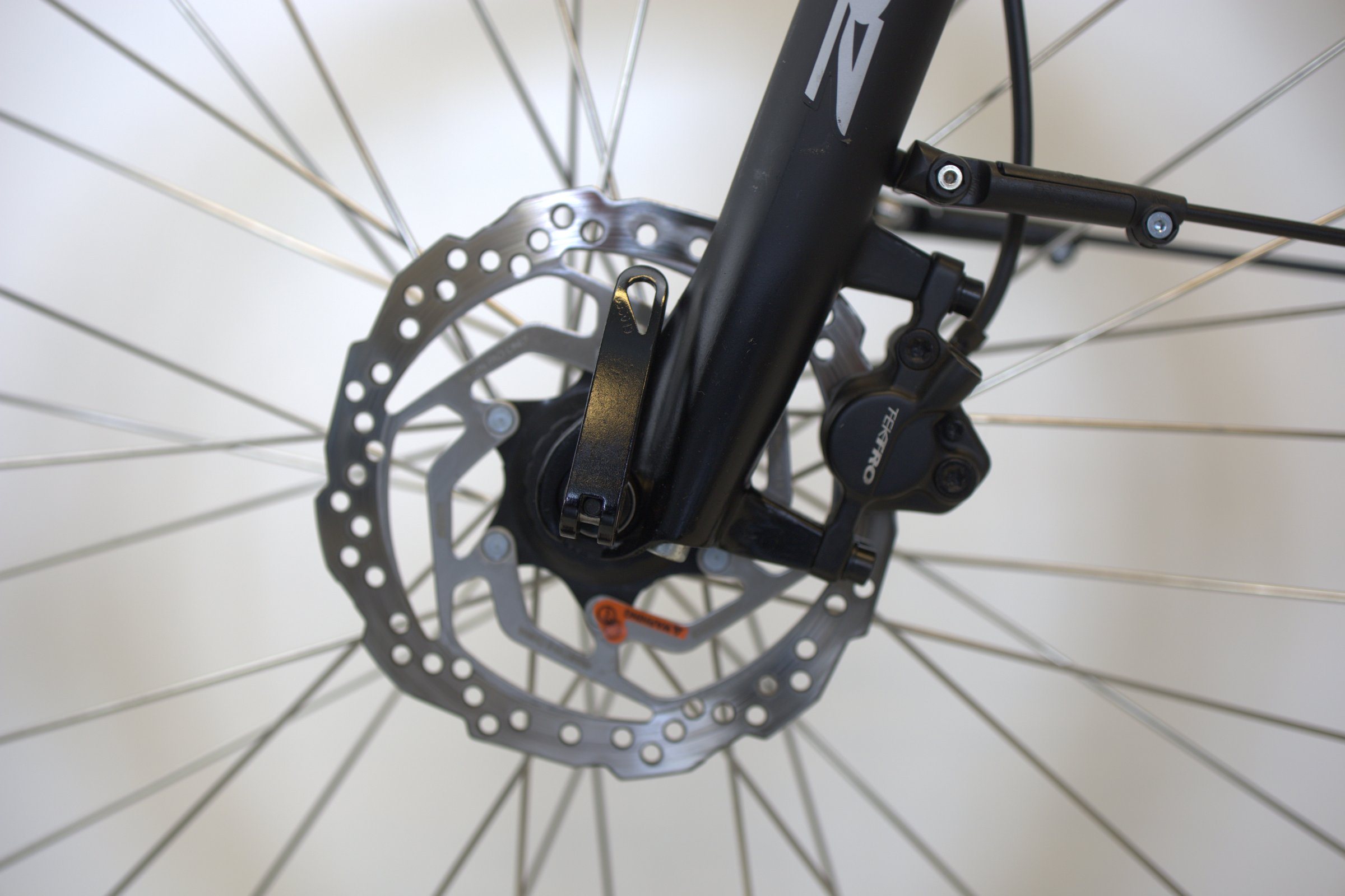 White E-Trekking 3.0 Bosch active line plus