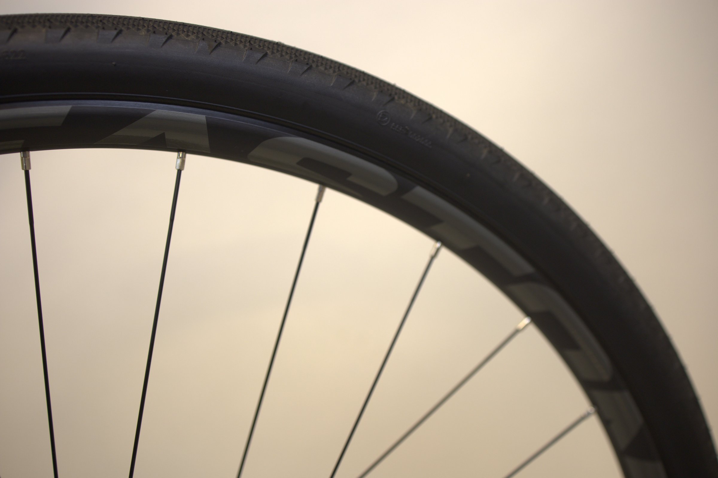 Svart Rocky Mountain Solo C70 bilde av hjulet.