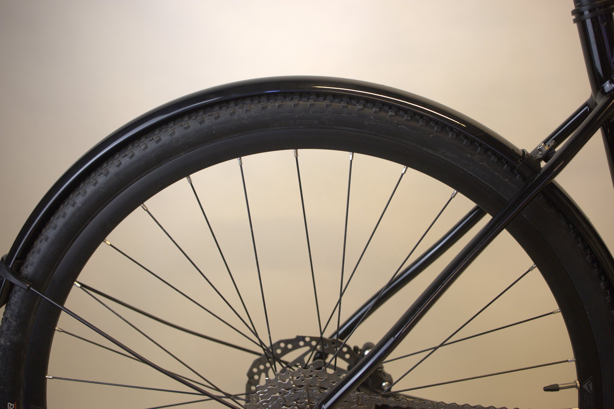 Merida SILEX 400 med skjermer - perfekt til pendling i høst