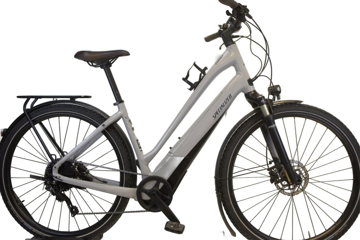 Specialized Turbo Como 4 med vinterdekk montert