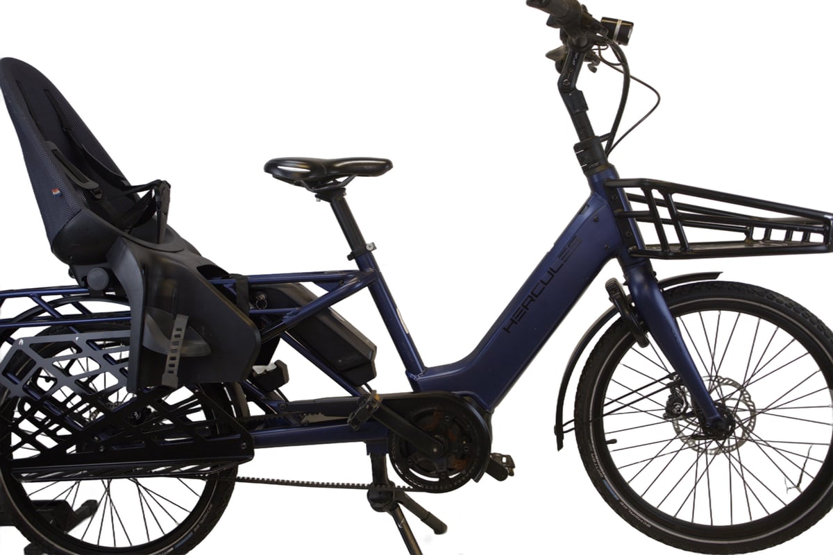 HERCULES ROB FAMILY (3267 km) med barnesete, vinterdekk, kurv og fothviler