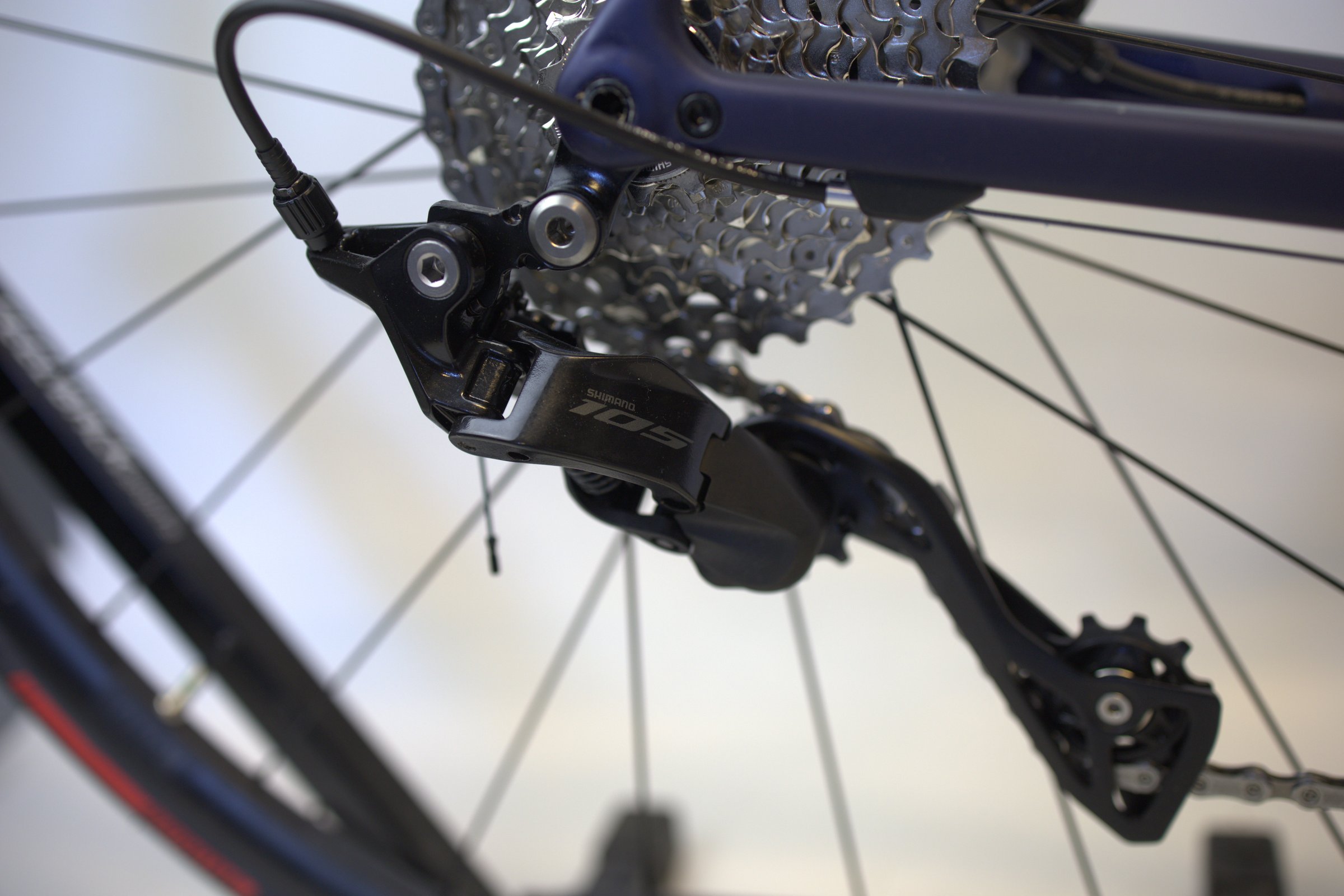 Specialized Aethos Sport - Shimano 105