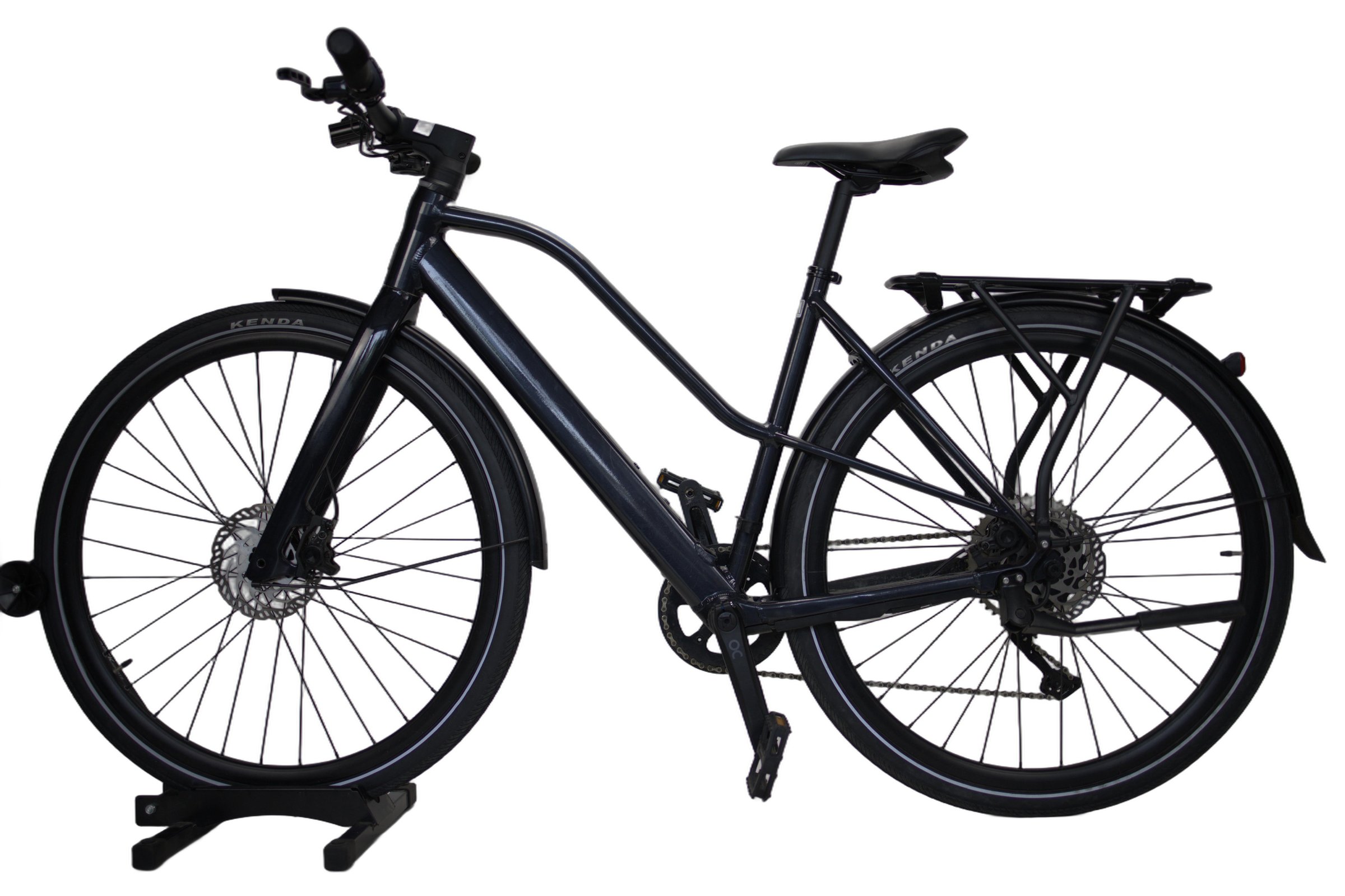 Mørk grå Orbea VIBE H30 fra venstre side med bagasjebærer.