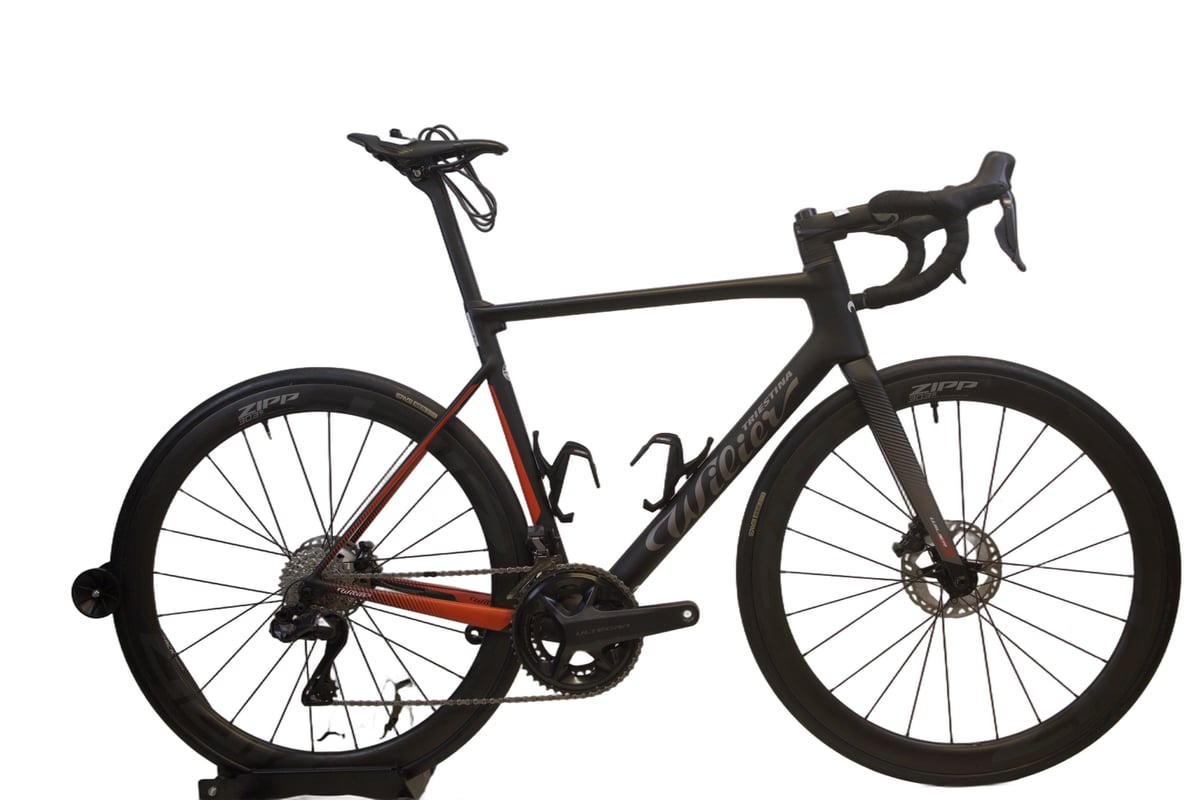 Wilier 0 SL SHIMANO ULTEGRA DI2 R8070 med Zip 303s hjulsett