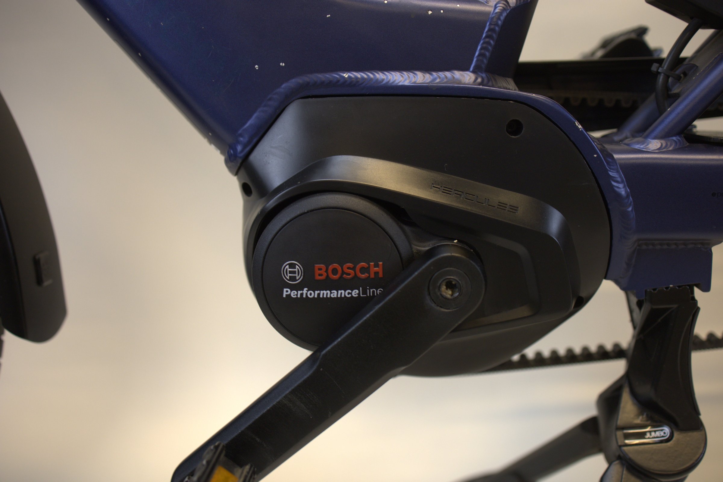 HERCULES ROB FAMILY (1437 km) med barnesete og vinterdekk, kurv og fothviler bak