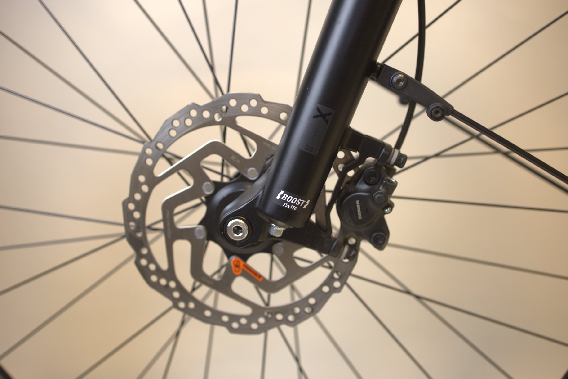 Cube Touring Hybrid ONE 600