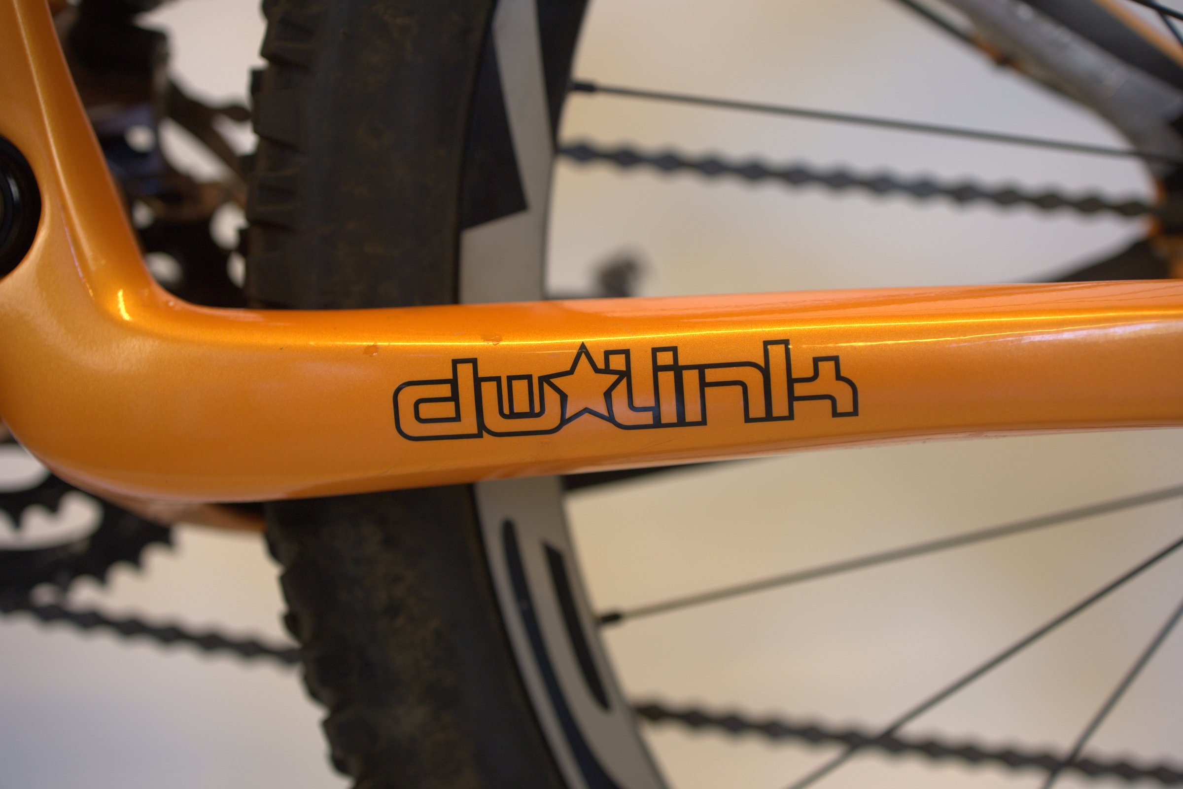 IBIS Mojo SL-R : Legendarisk stisykkel fra Ibis — lett, rask og utrolig responsiv.