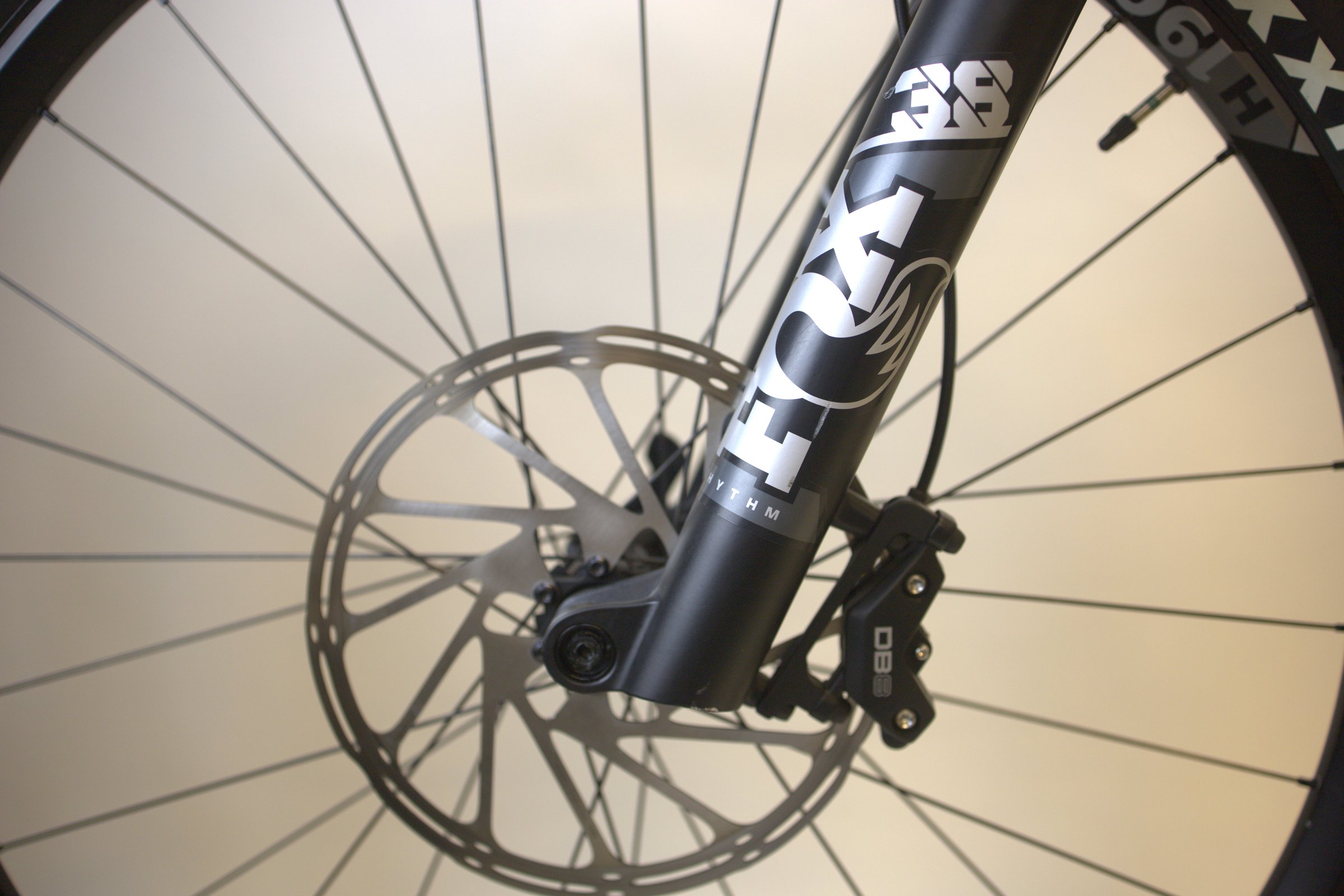 Canyon Strive:ON CFR Underdog