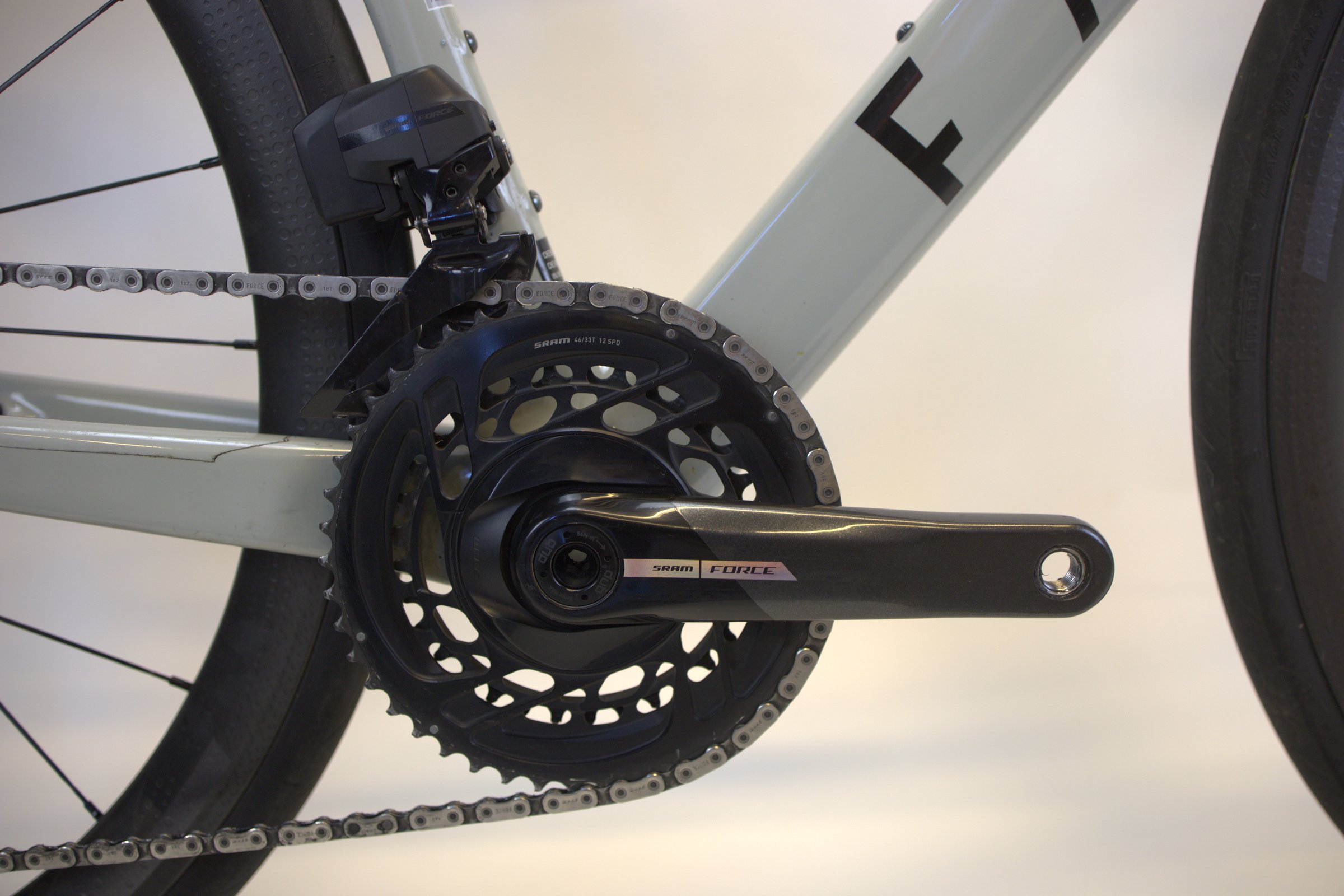 Fara r F/Road Performance Red eTap AXS (oppgradert)