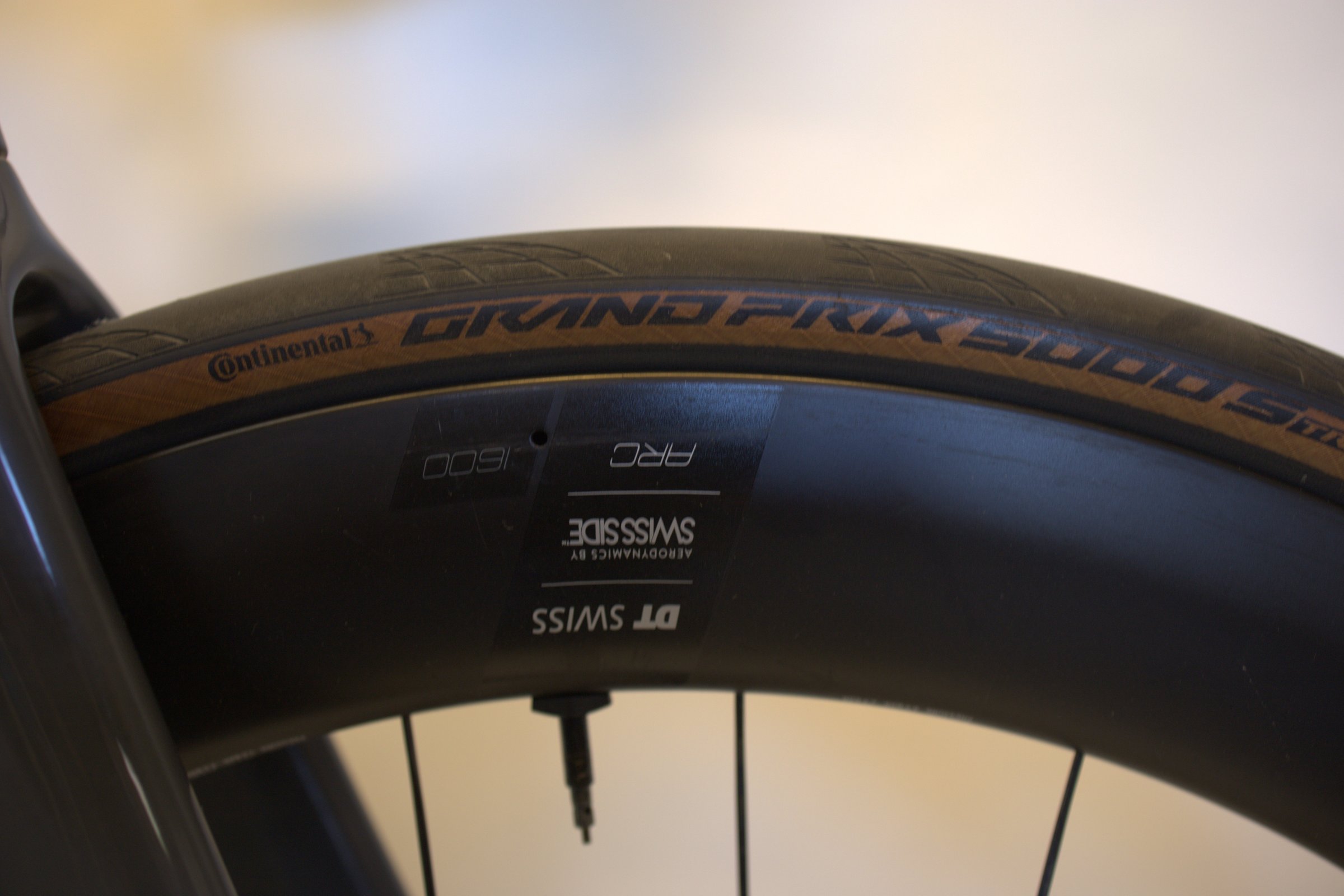 Canyon Aeroad CF SLX 7 AXS
